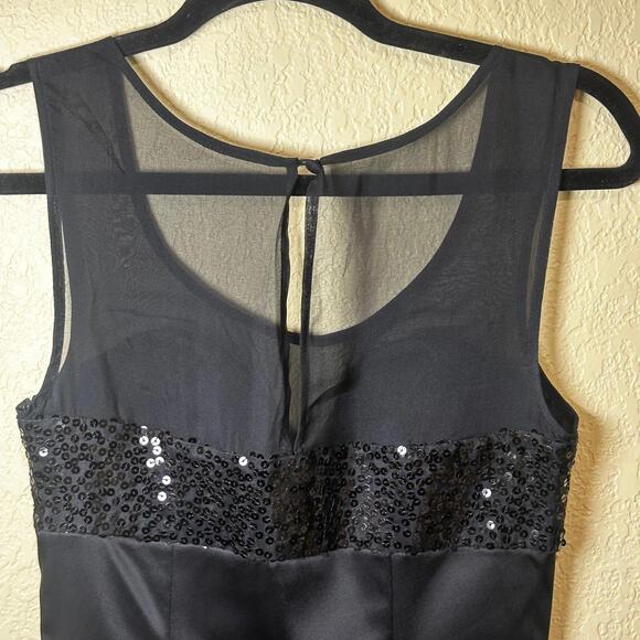 Betsy Johnson satin and sequin little black dress size 4 NWOT - Picture 7 of 8